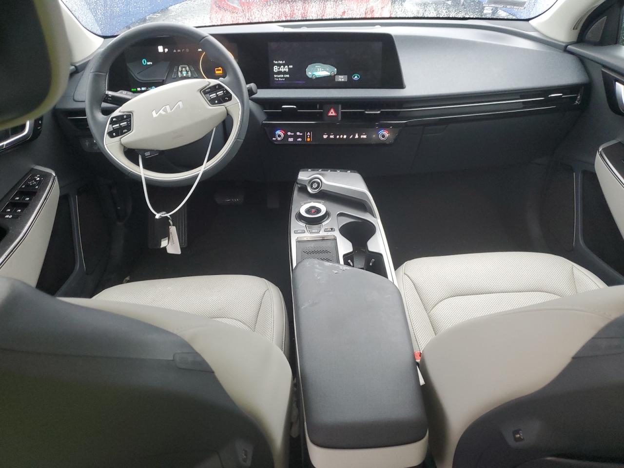 2023 KIA EV6 LIGHT VIN:KNDC3DLCXP5101979