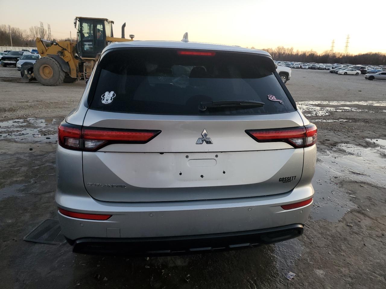 2022 MITSUBISHI OUTLANDER ES VIN:JA4J3TA85NZ033221