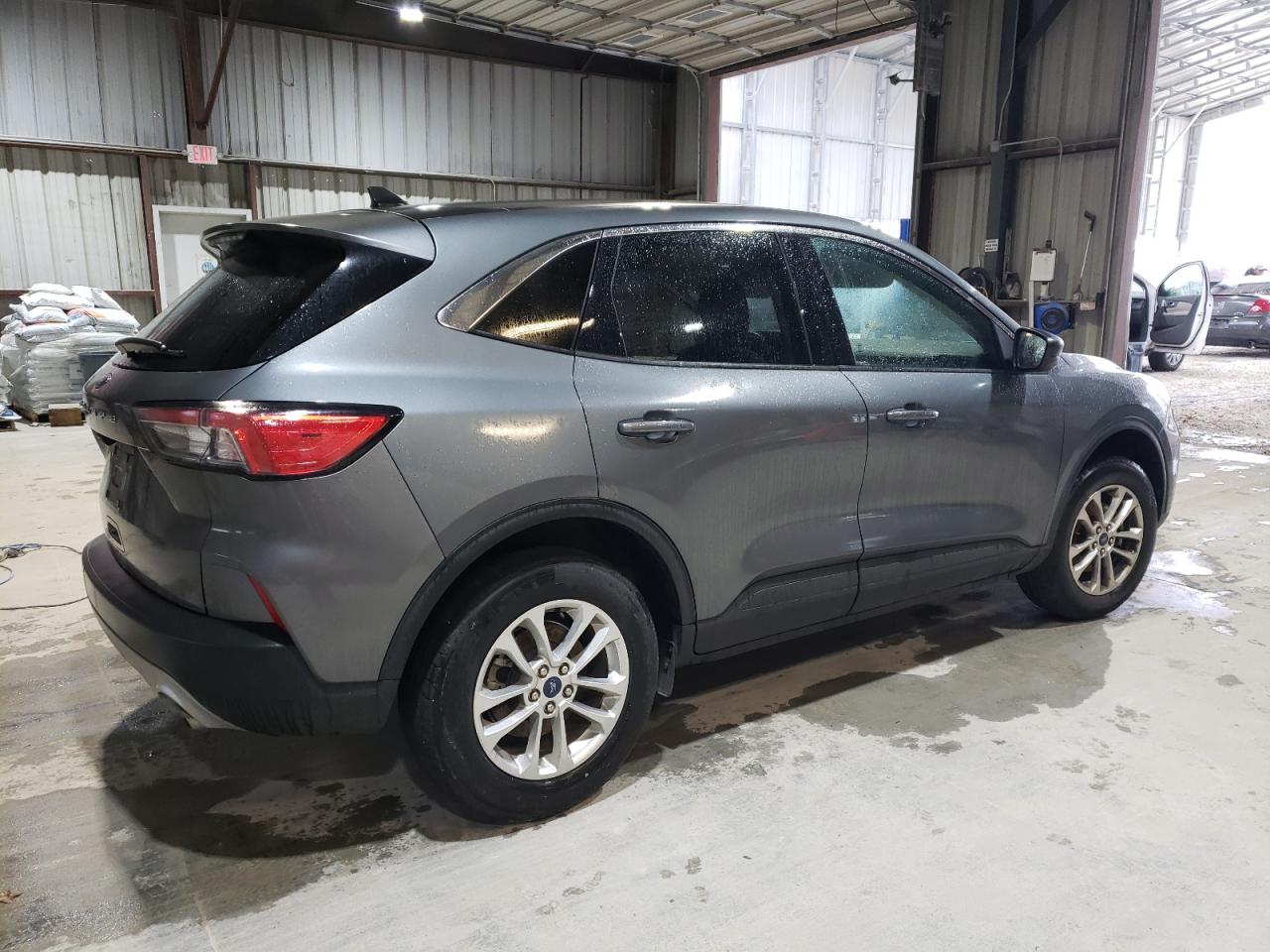 2022 FORD ESCAPE SE VIN:1FMCU0G64NUB09973