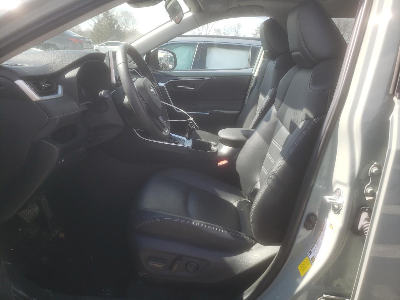 2023 TOYOTA RAV4 XLE PREMIUM VIN:2T3C1RFV9PW250389