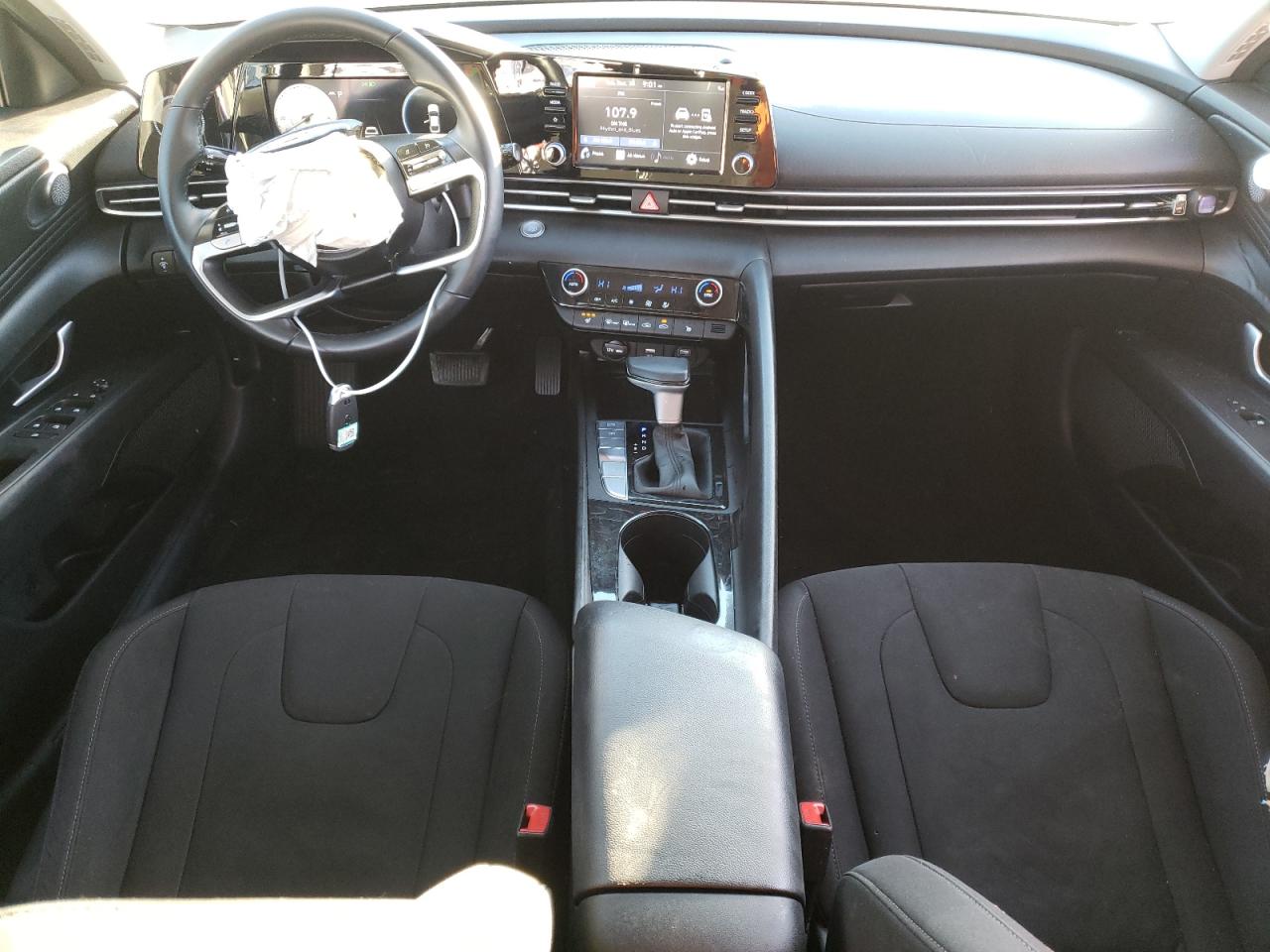 2022 HYUNDAI ELANTRA SEL VIN:KMHLN4AG8NU263074