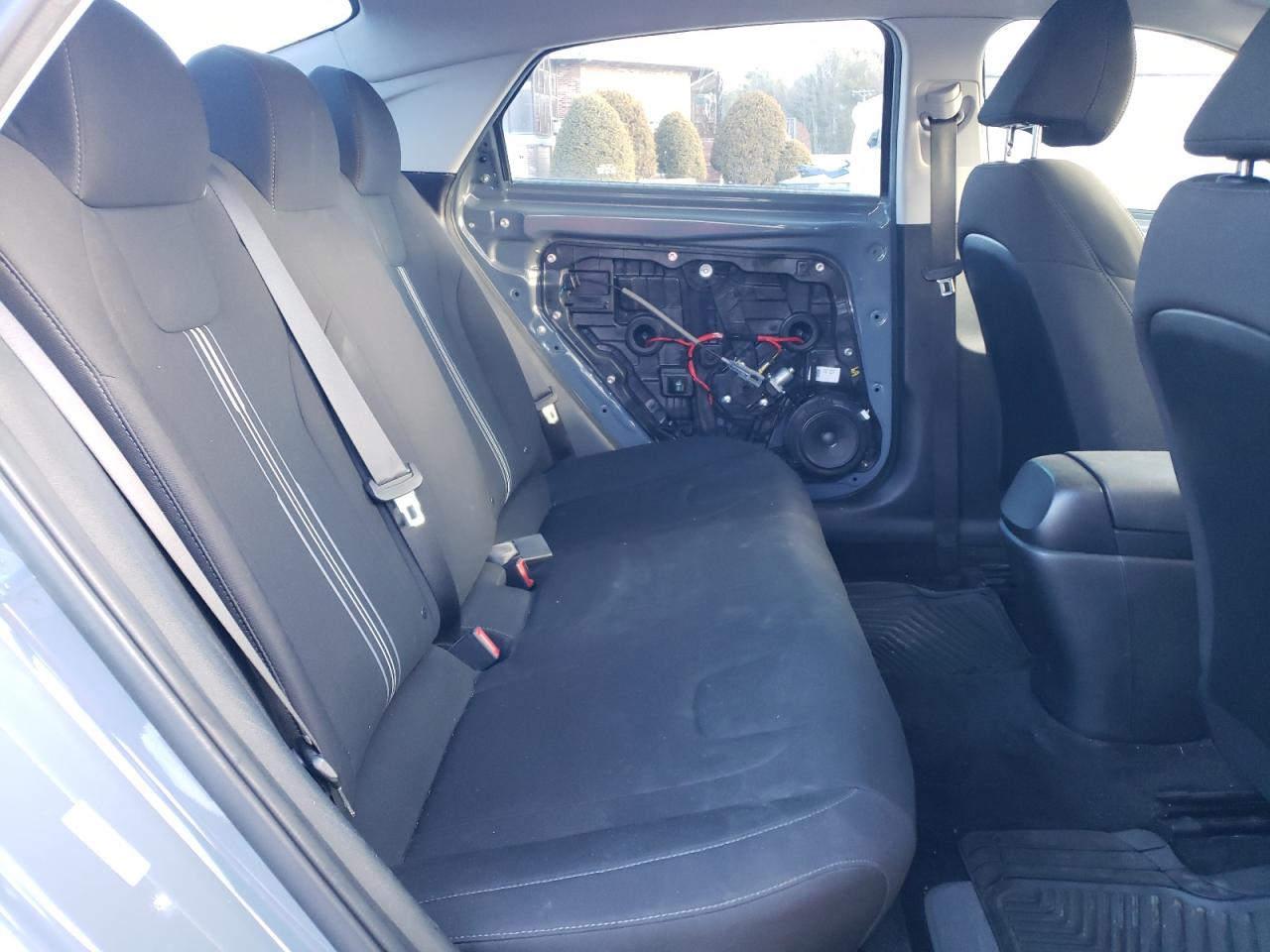 2022 HYUNDAI ELANTRA SEL VIN:KMHLS4AG3NU217984