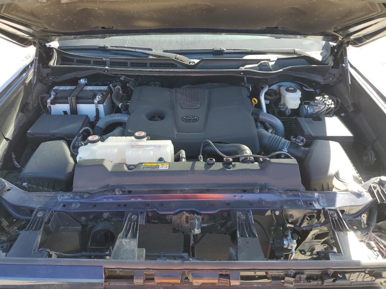 2024 TOYOTA TUNDRA CREWMAX LIMITED VIN:5TFWA5DB2RX147084