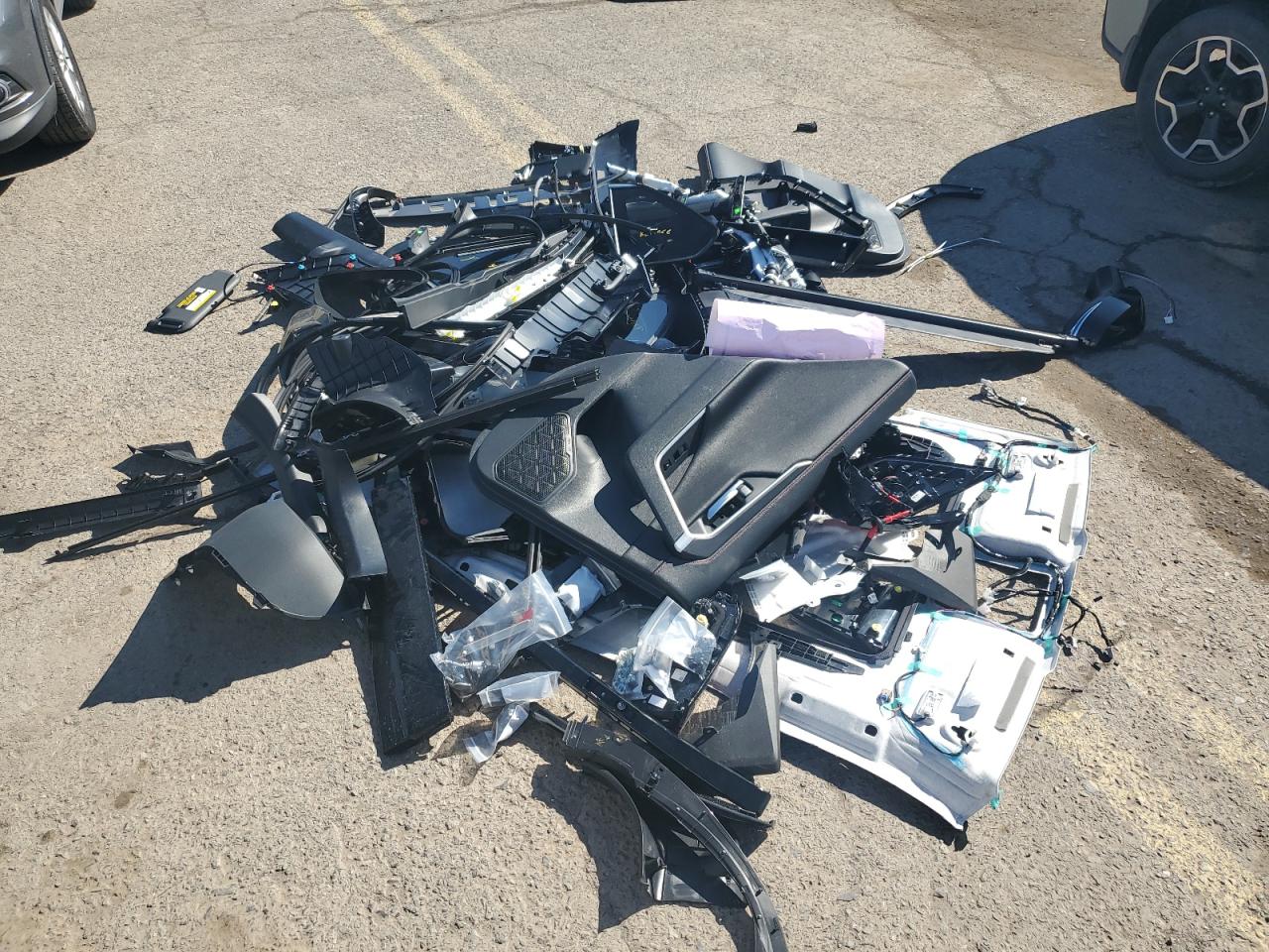 2024 TOYOTA RAV4 PRIME XSE VIN:JTMFB3FVXRD233334