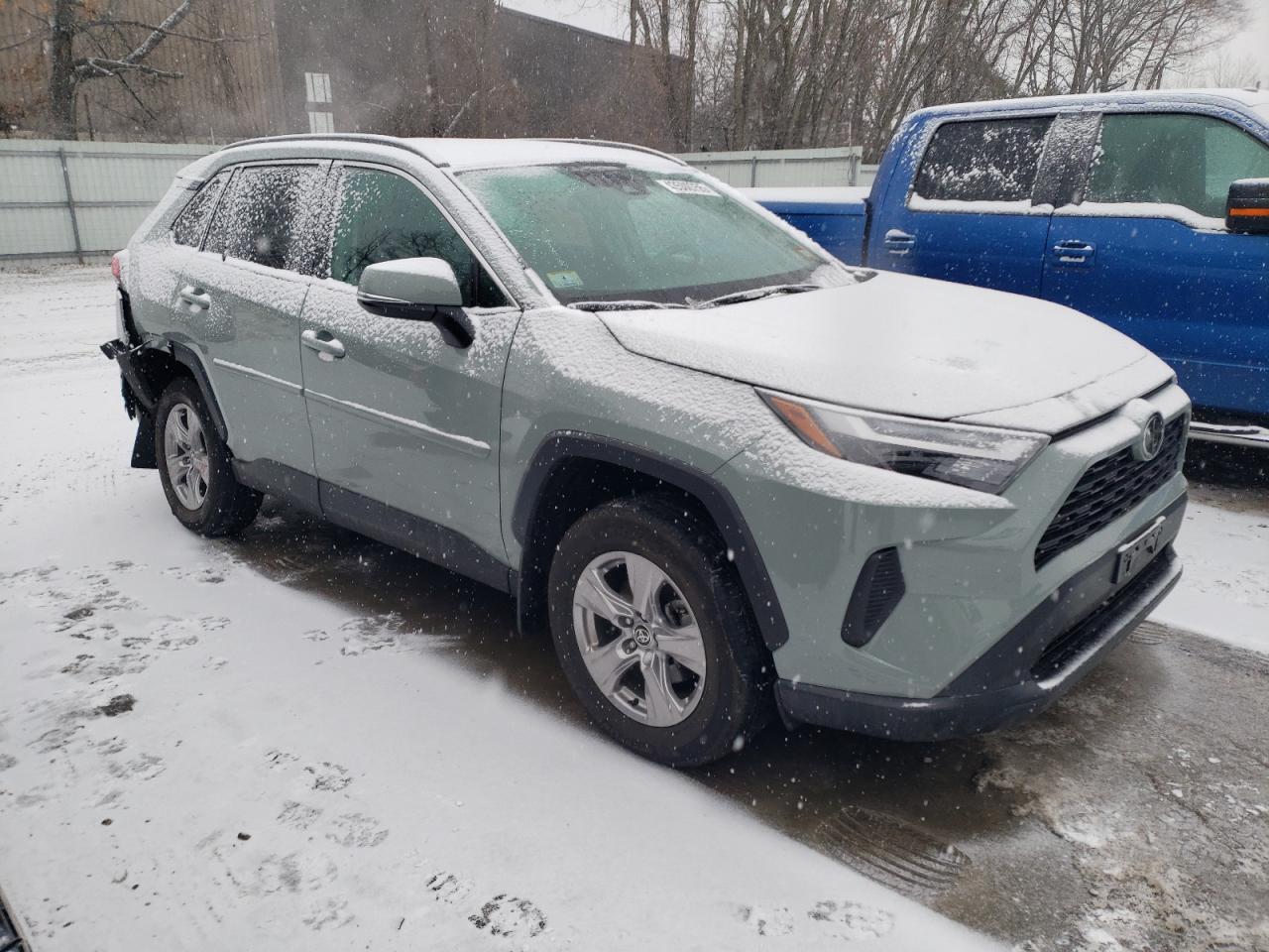 2022 TOYOTA RAV4 XLE VIN:2T3P1RFV8NW251189