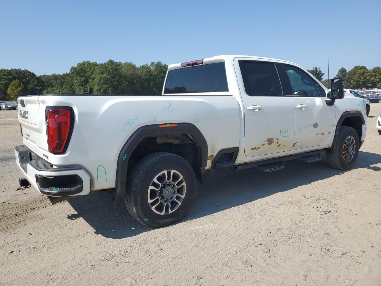 2022 GMC SIERRA K2500 AT4 VIN:1GT49PE70NF343773