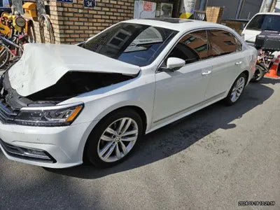 2018 Volkswagen Passat 1VWZZZA3ZJC051800 VIN:1VWZZZA3ZJC051800