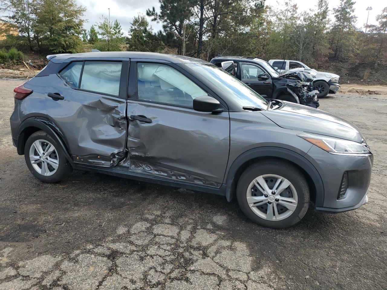 2022 NISSAN KICKS S VIN:3N1CP5BV2NL502469
