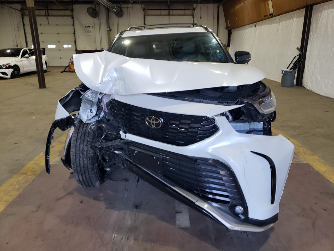 2022 TOYOTA HIGHLANDER XSE VIN:5TDJZRBH4NS197633