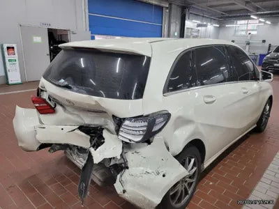 2018 Mercedes-Benz B 200 VIN: