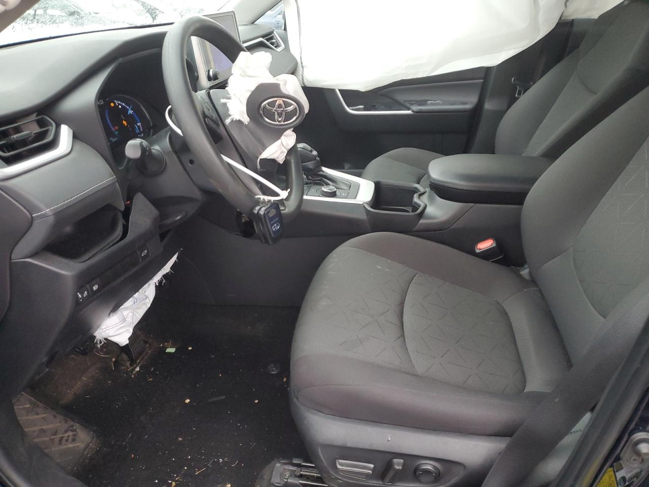 2024 TOYOTA RAV4 XLE VIN:4T3RWRFV4RU124973