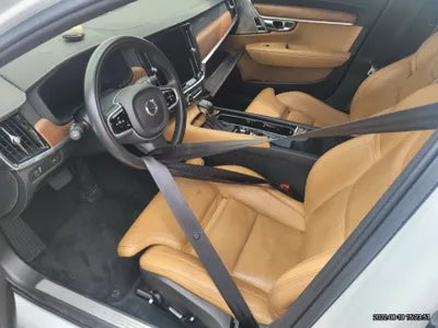 2017 Volvo S90 VIN: