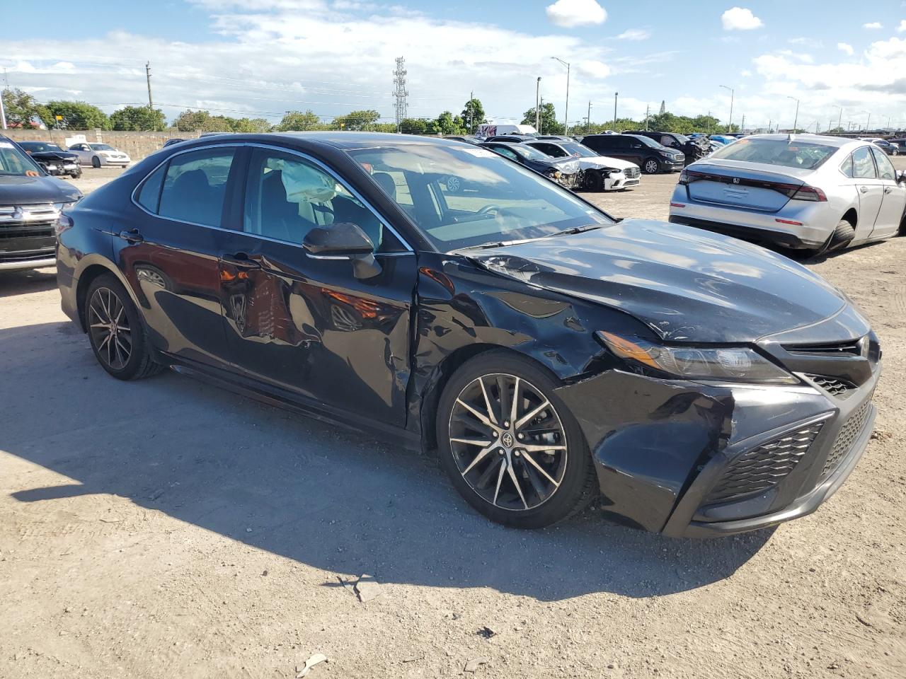 2024 TOYOTA CAMRY SE NIGHT SHADE VIN:4T1G11AK0RU196136