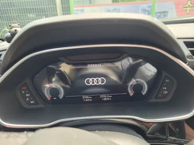 2023 Audi Q3 VIN: