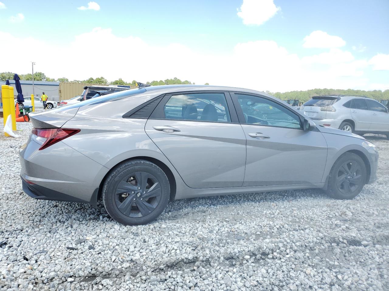 2022 HYUNDAI ELANTRA SEL VIN:KMHLM4AG7NU312090