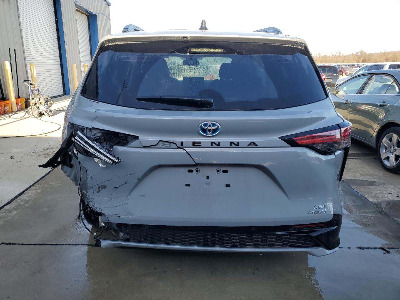 2023 TOYOTA SIENNA XSE VIN:5TDDSKFC9PS104275