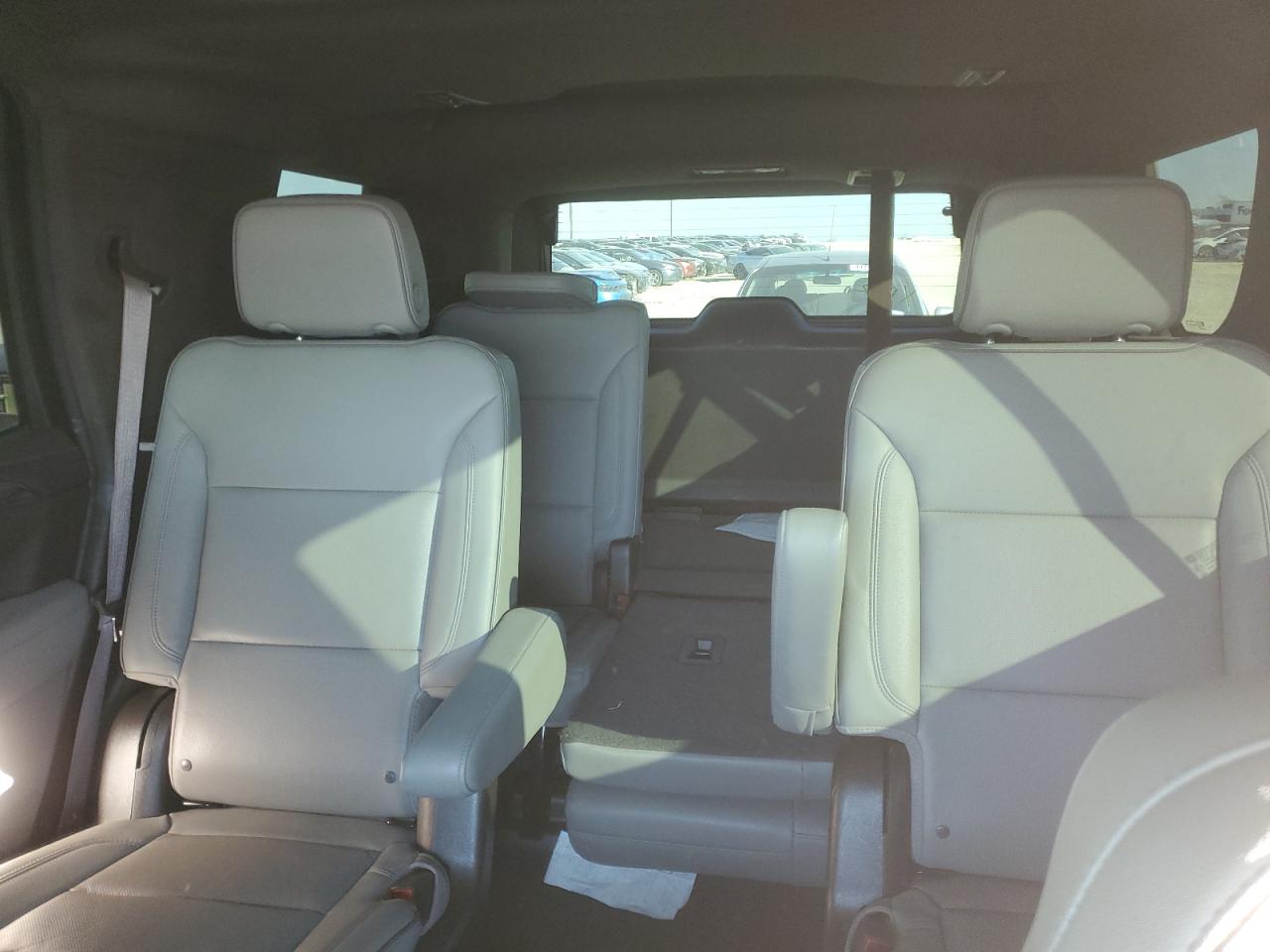 2022 GMC YUKON SLT VIN:1GKS2BKD2NR236476