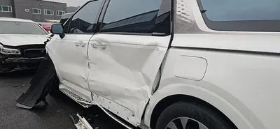 2022 Kia Carnival VIN: