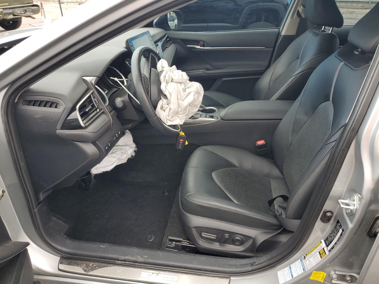 2022 TOYOTA CAMRY XLE VIN:4T1F11BK2NU056593