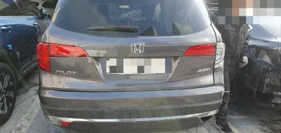 2017 Honda Pilot VIN: