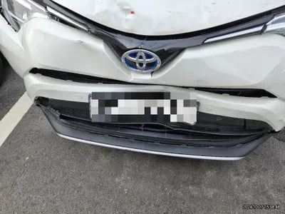 2017 Toyota RAV4 VIN: