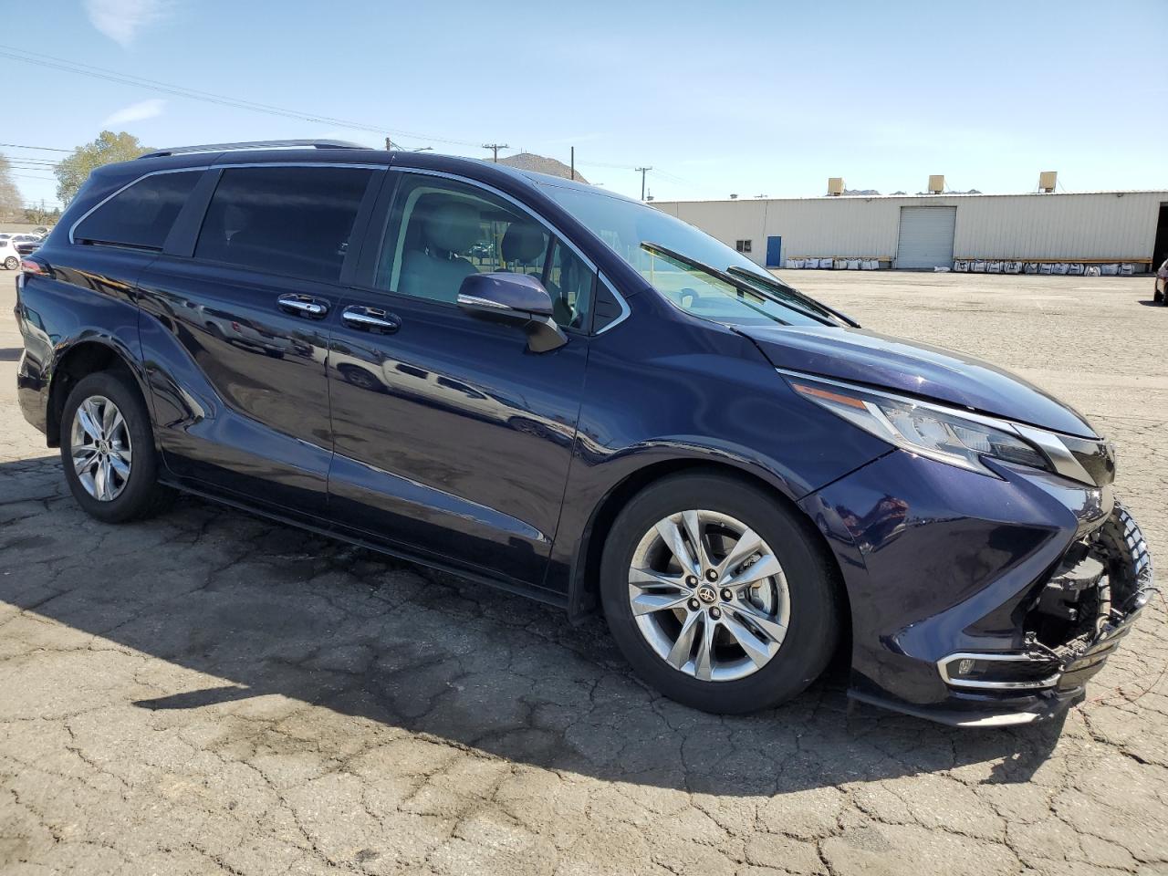 2023 TOYOTA SIENNA LIMITED VIN:5TDZRKECXPS169624