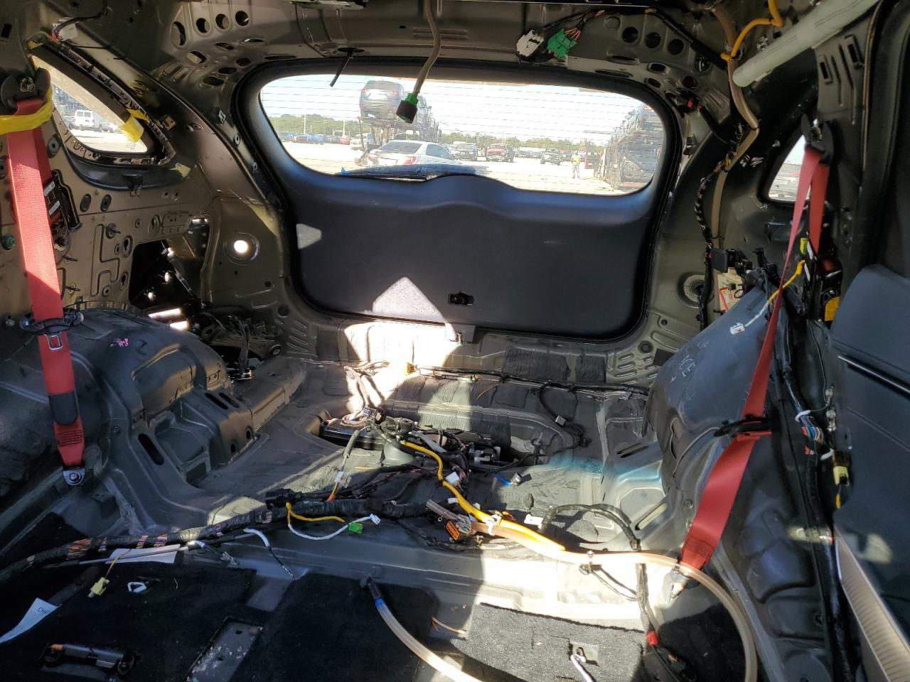 2024 GENESIS GV70 BASE VIN:5NMMADTB9RH005682