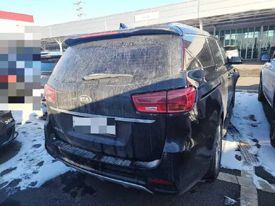 2018 Kia Carnival VIN:
