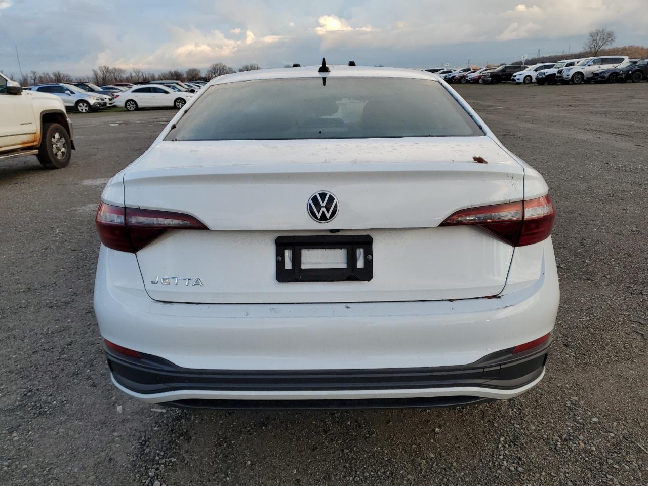 2023 VOLKSWAGEN JETTA SPORT VIN:3VWAM7BU9PM039076