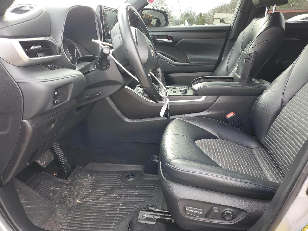 2022 TOYOTA HIGHLANDER XSE VIN:5TDLZRBH1NS238146
