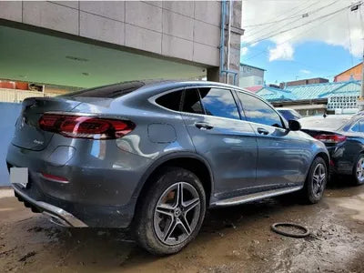 2020 Mercedes-Benz GLC 300 VIN: