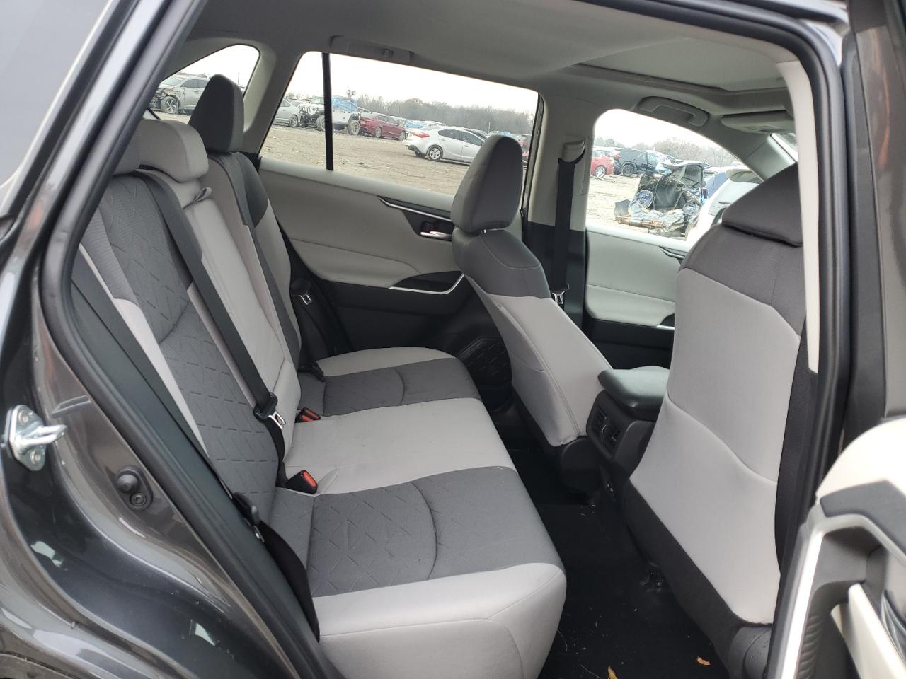 2022 TOYOTA RAV4 XLE VIN:2T3P1RFV1NW318344