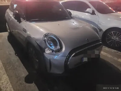 2022 MINI Cooper VIN: