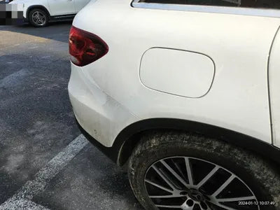 2021 Mercedes-Benz GLC 300 VIN: