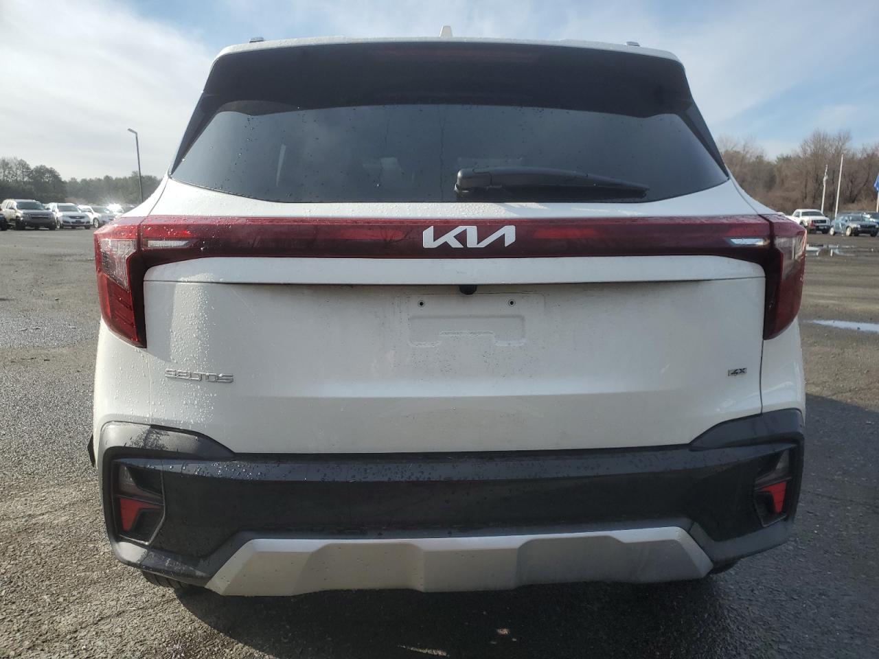 2024 KIA SELTOS EX VIN:KNDERCAA1R7667068