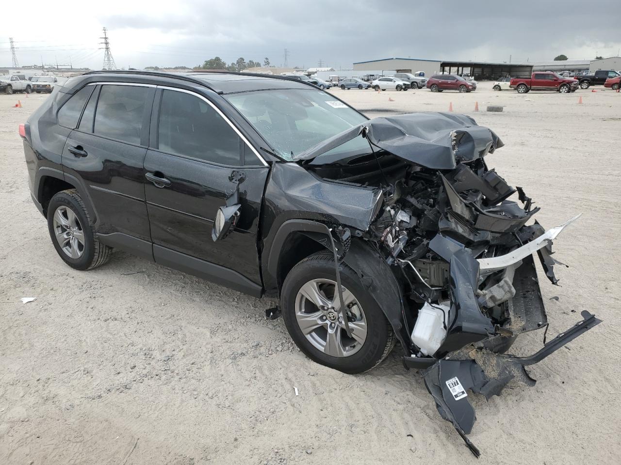 2024 TOYOTA RAV4 XLE VIN:2T3W1RFVXRC288683