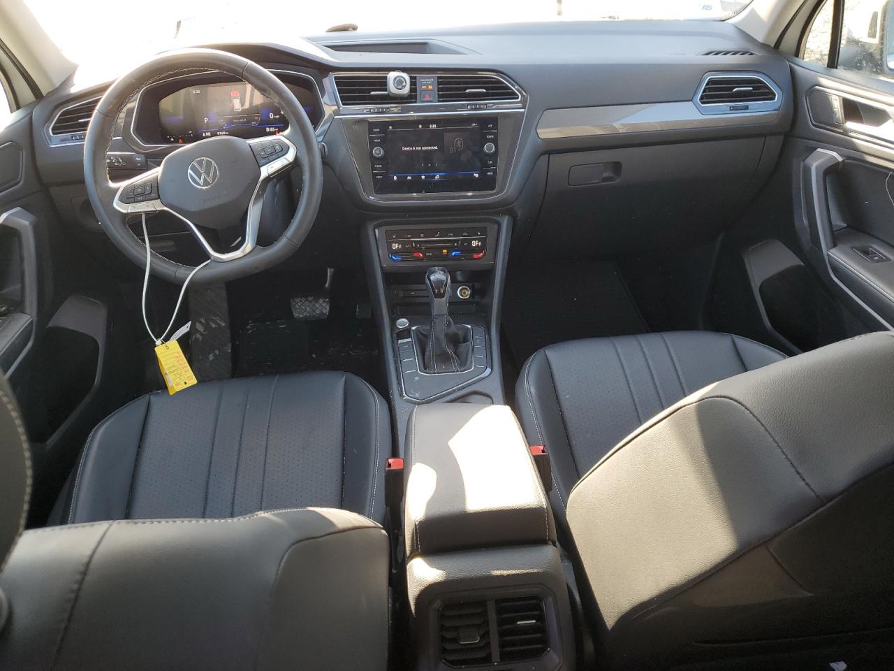 2023 VOLKSWAGEN TIGUAN SE VIN:3VV3B7AX3PM114904