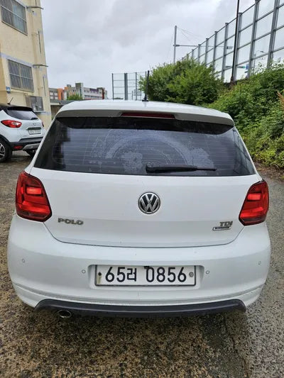2016 Volkswagen Polo VIN: