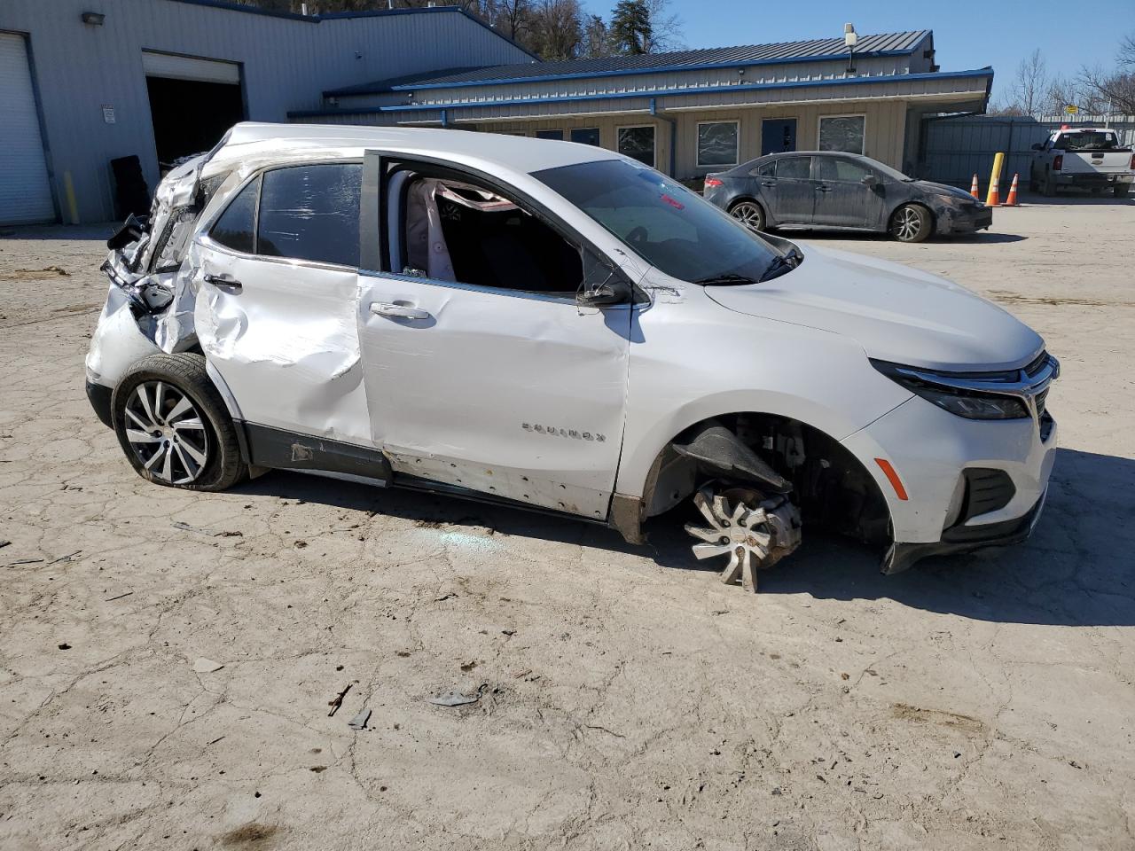 2022 CHEVROLET EQUINOX LT VIN:3GNAXUEV7NL267259