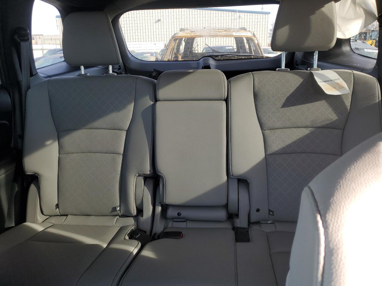 2022 HONDA PASSPORT ELITE VIN:5FNYF8H05NB029121