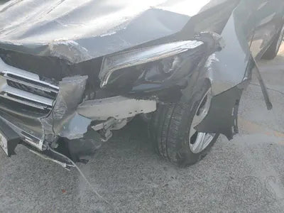 2018 Mercedes-Benz GLC 220 VIN: