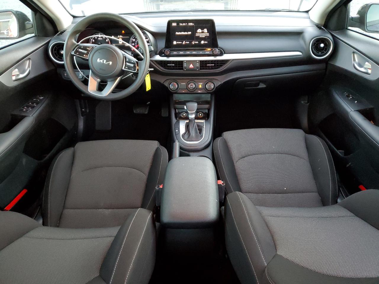 2023 KIA FORTE LX VIN:3KPF24AD1PE684703