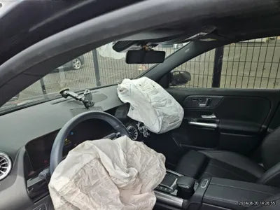 2021 Mercedes-Benz GLA 220 VIN: