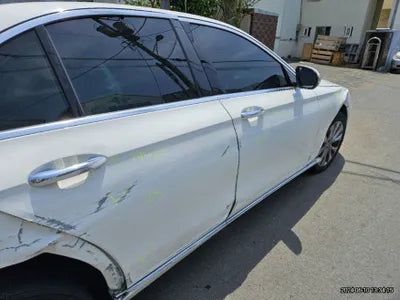 2019 Mercedes-Benz E 300 VIN: