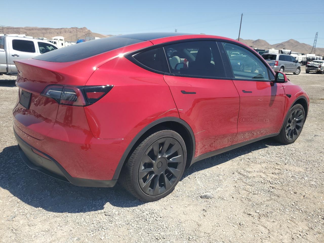 2023 TESLA MODEL Y  VIN:7SAYGDED6PF972282