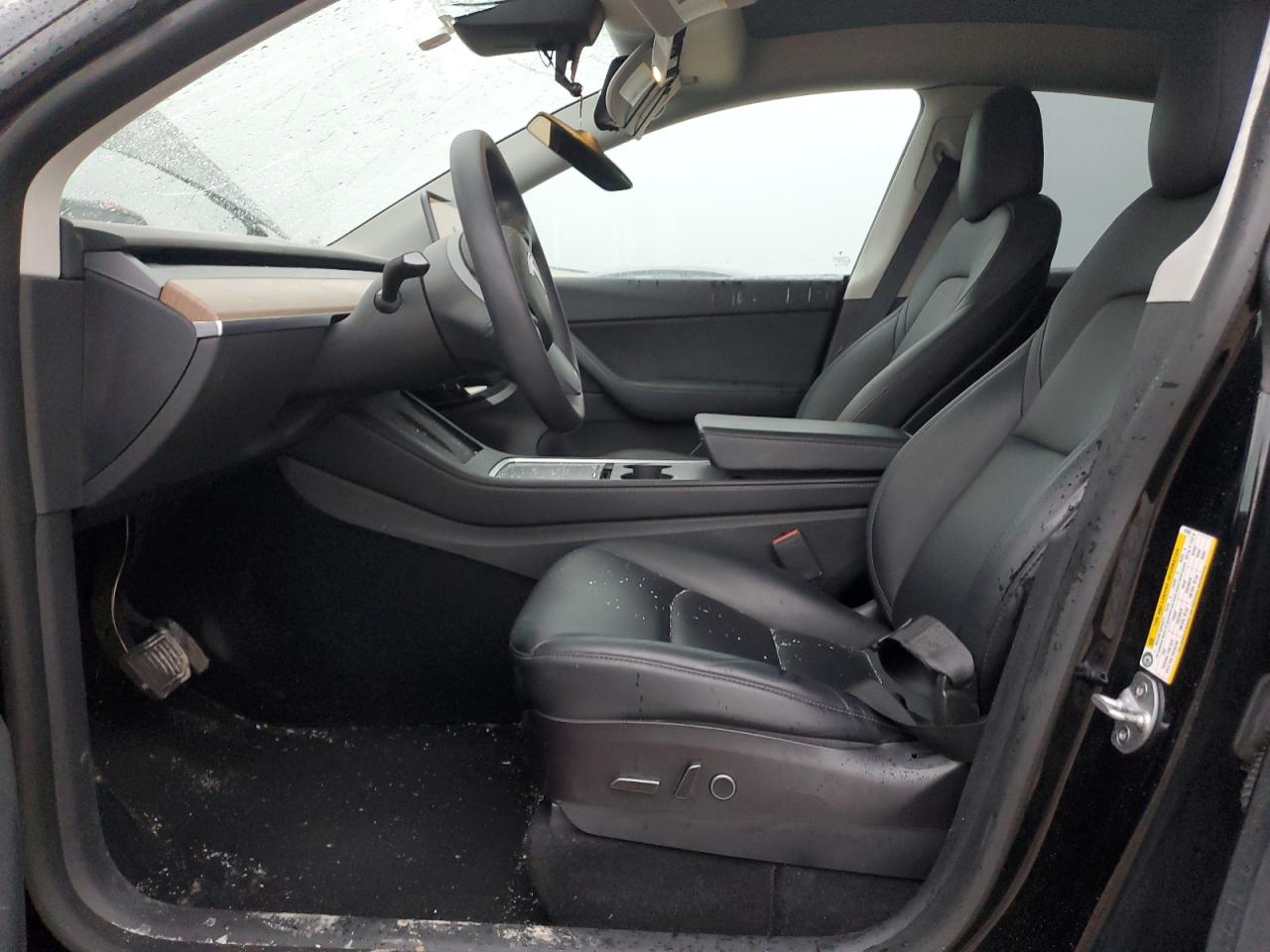 2022 TESLA MODEL Y  VIN:7SAYGDEE9NF392062