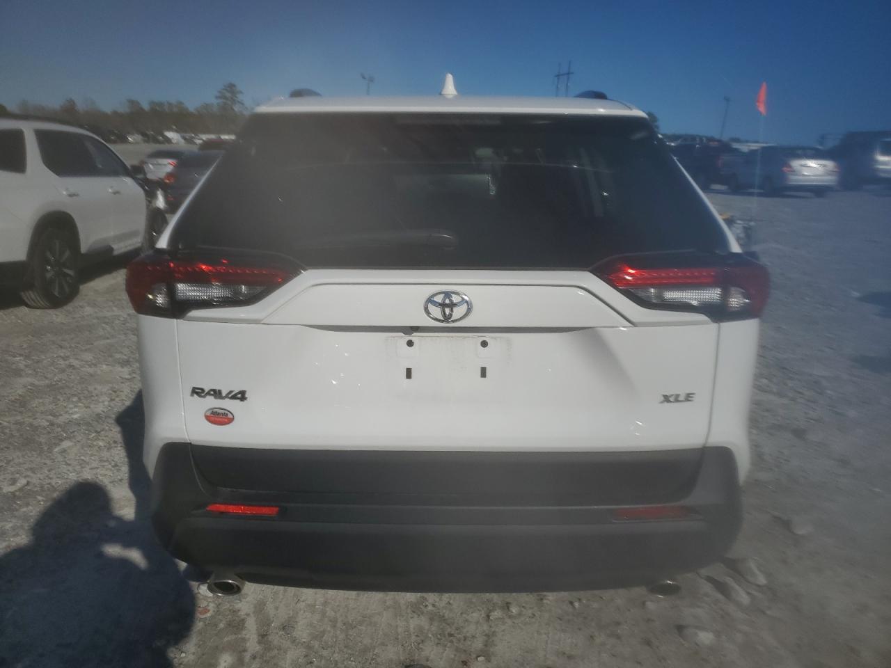 2024 TOYOTA RAV4 XLE VIN:2T3W1RFV7RC264938