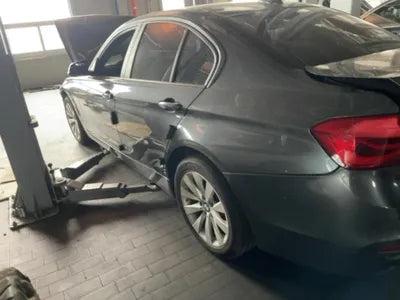 2015 BMW 320 WBA8C5102GK635710 VIN:WBA8C5102GK635710