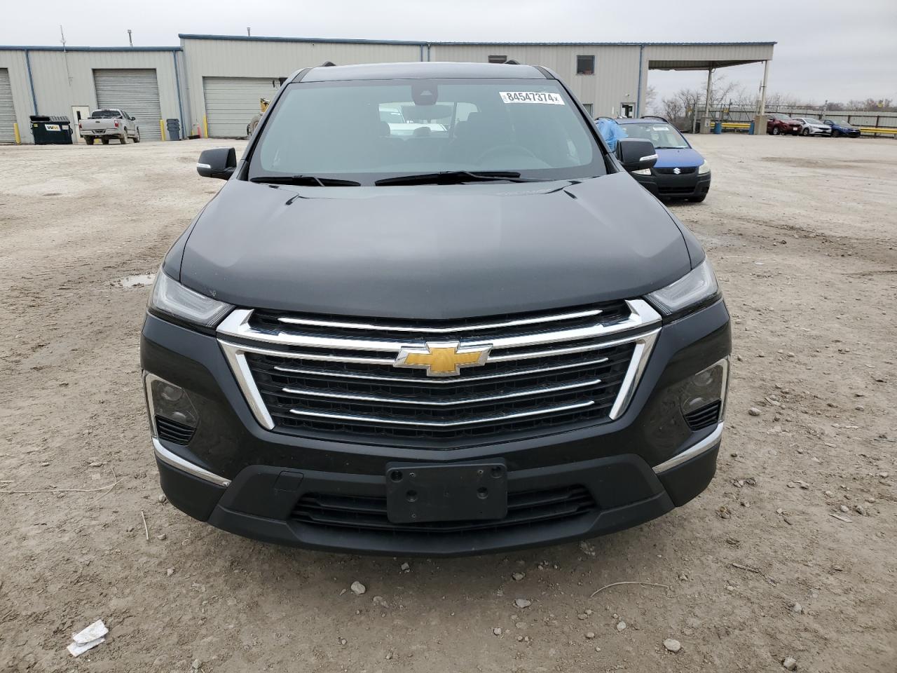 2023 CHEVROLET TRAVERSE LT VIN:1GNEVHKW5PJ207048