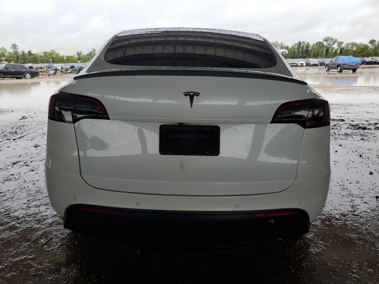 2022 TESLA MODEL Y  VIN:7SAYGDEF7NF463073